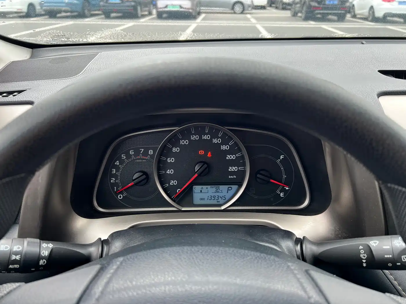 Toyota RAV4 Rongfang 2015 2.0L CVT 2WD Trend Edition фото 3