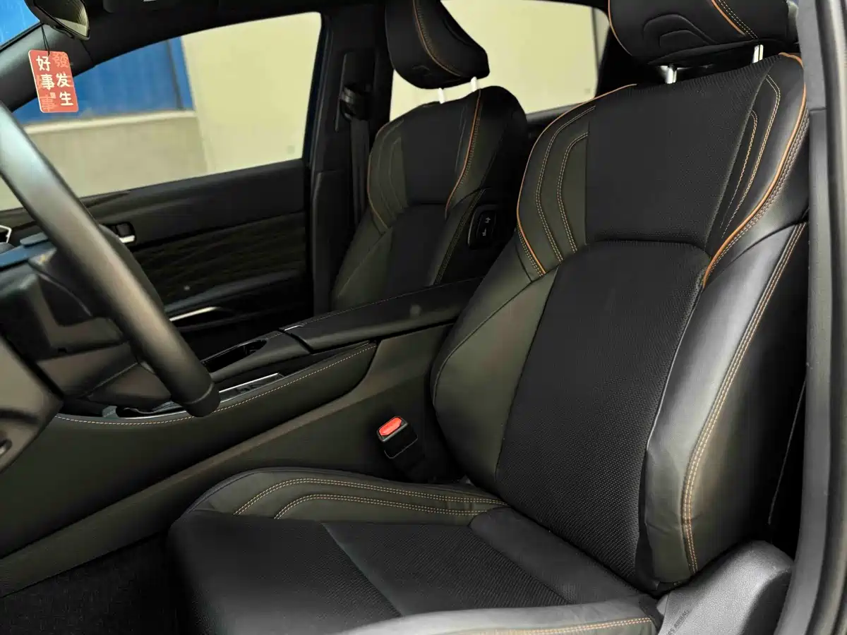 Toyota Avalon 2024 Model Hybrid 2.0L Premium Selection Edition фото 10