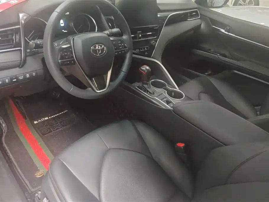 Toyota Camry 2021 2.0G Luxury Edition фото 12