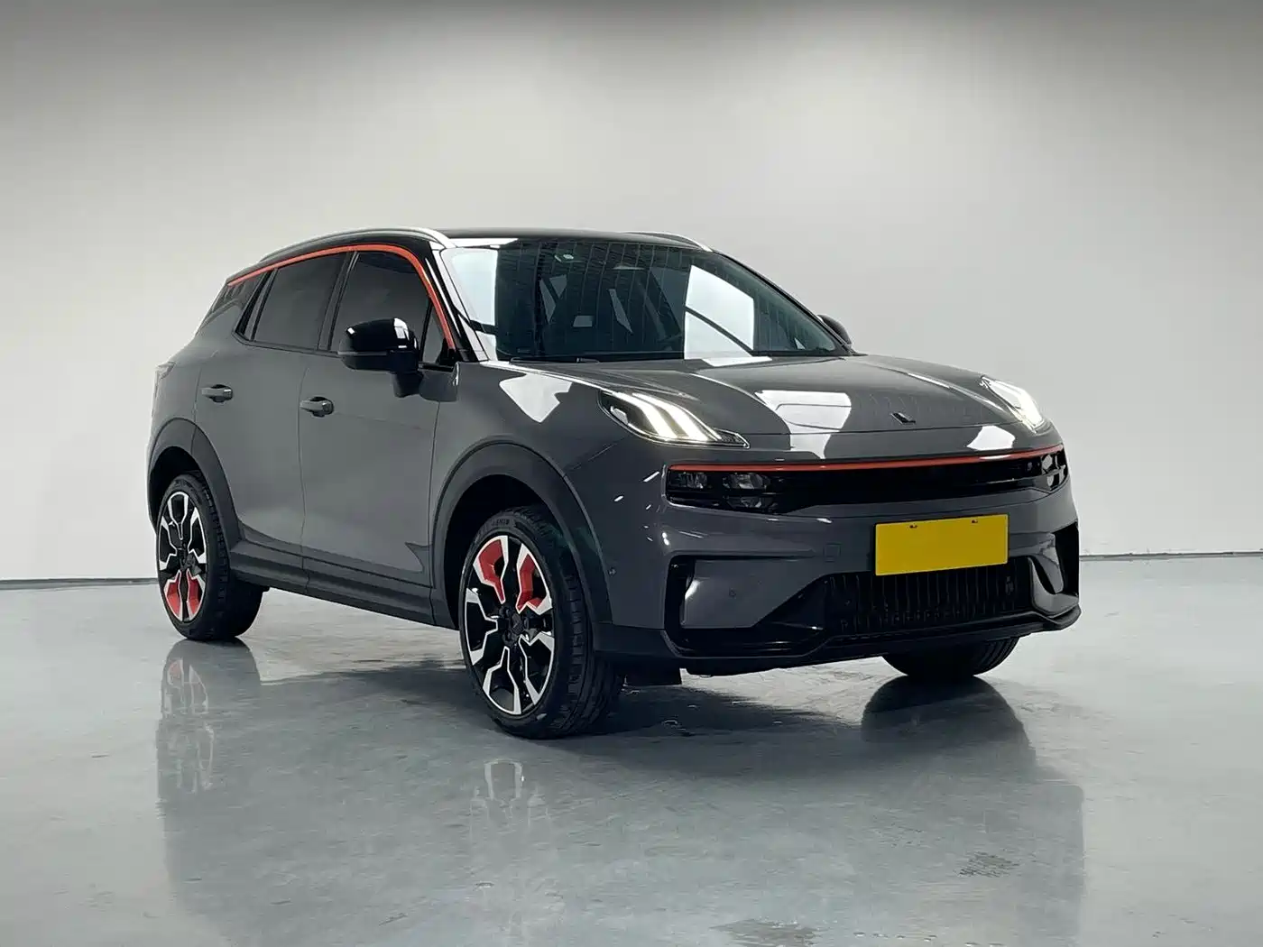 Lynk & Co 06 2023 Remix 1.5T Shine Halo фото 3