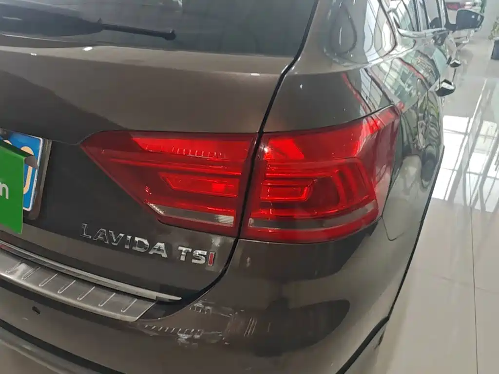 Volkswagen Gran Lavida 2015 2014 1.4TSI DSG