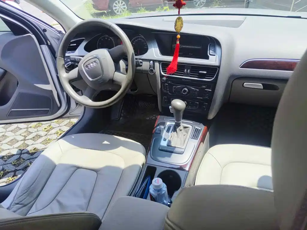 Audi A4L 2009 2009 2.0 TFSI Comfort