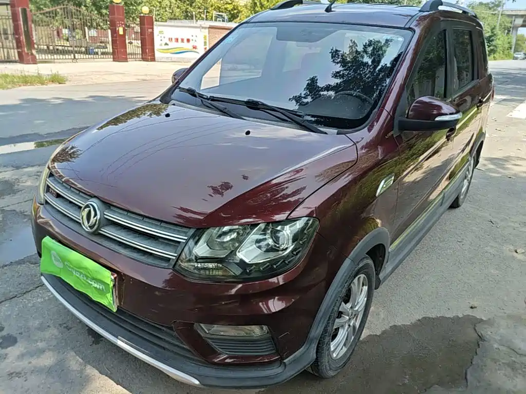 Dongfeng Fengguang Fengguang 370 2016 2016 1.5L Manual Luxury 7-seater