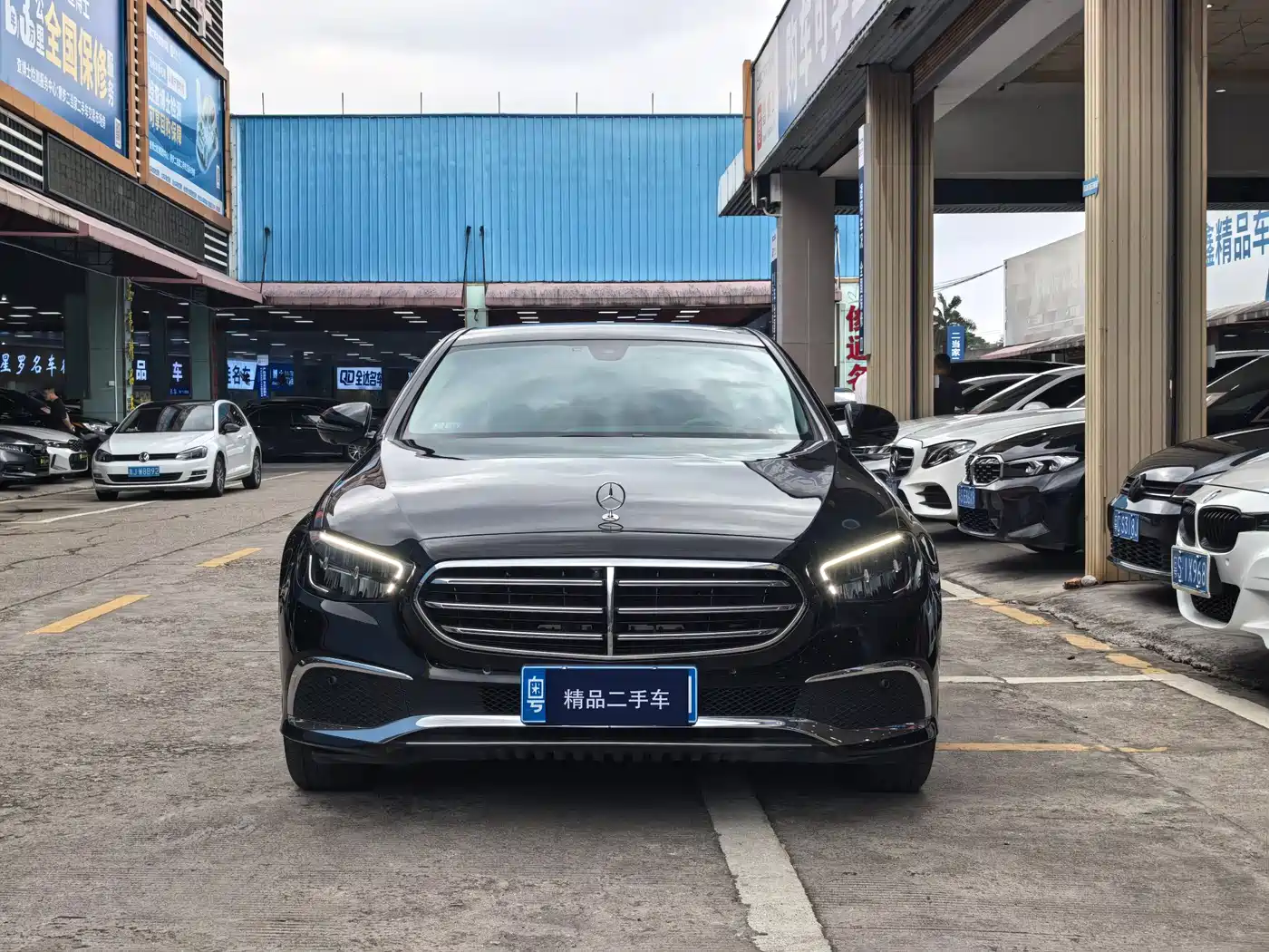 MERCEDES-BENZ E CLASS