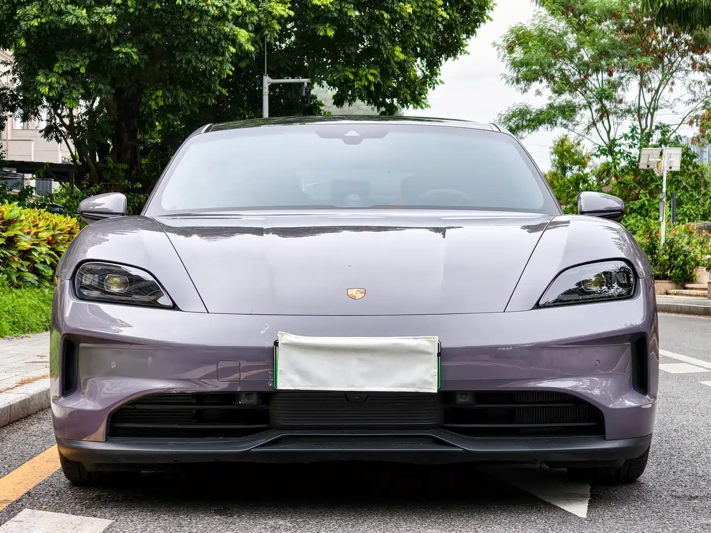 2025 Porsche Taycan