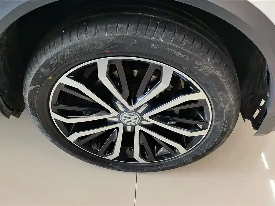 Volkswagen T-ROC 2019 280TSI DSG 2WD Comfort Version China VI фото 6