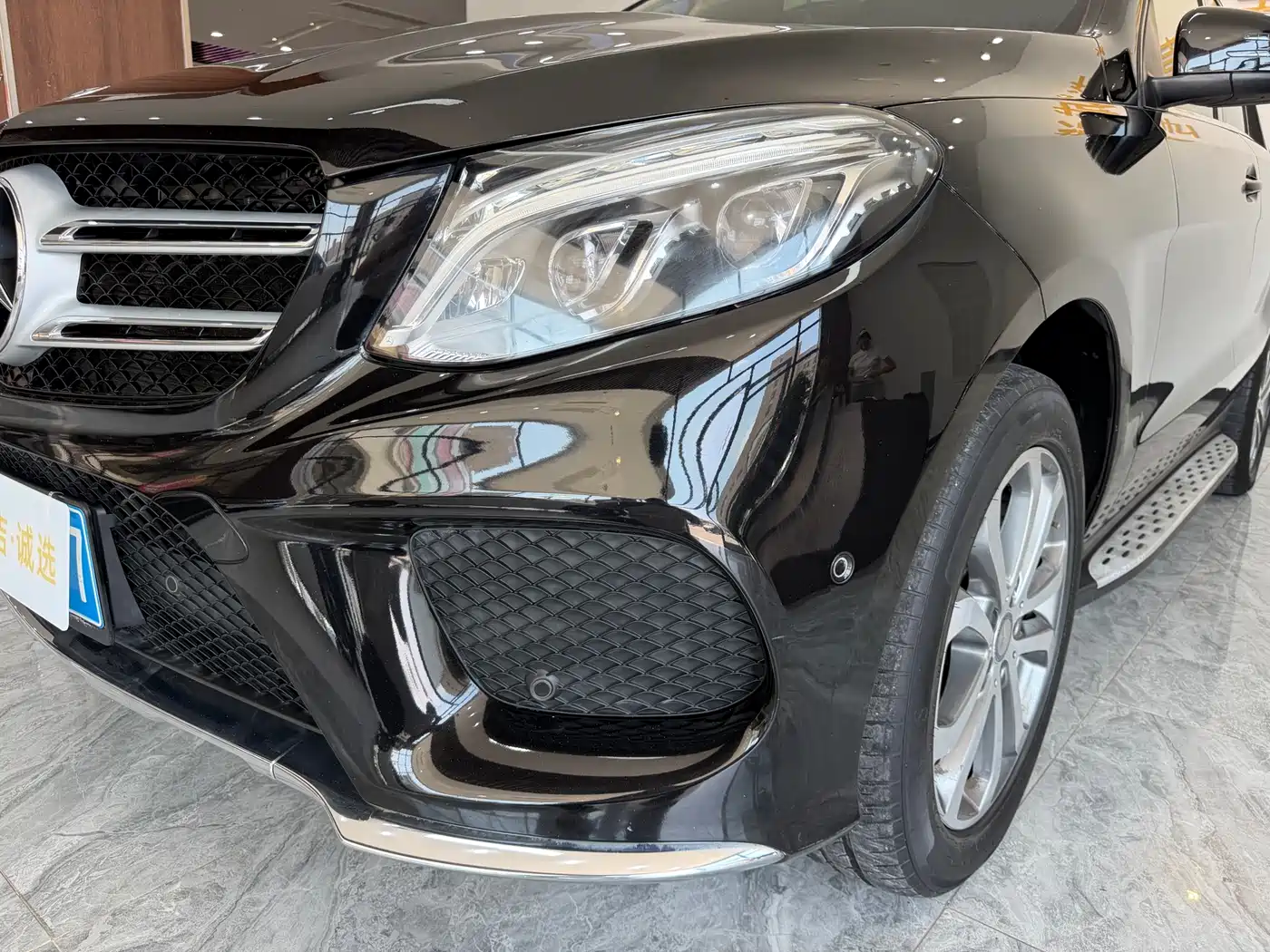 Mercedes-Benz GLE 2016 GLE 320 4MATIC Luxury фото 7