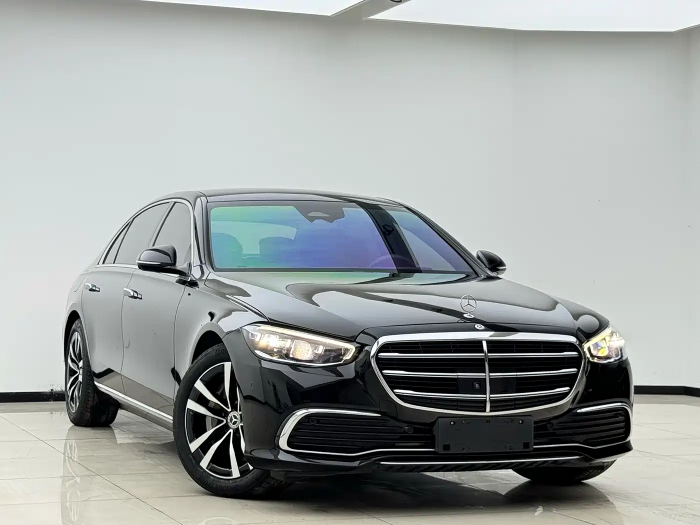 Mercedes-Benz S-Class 2023 Model S 400 L Luxury Edition фото 2