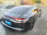 صورة 2 - Porsche Panamera