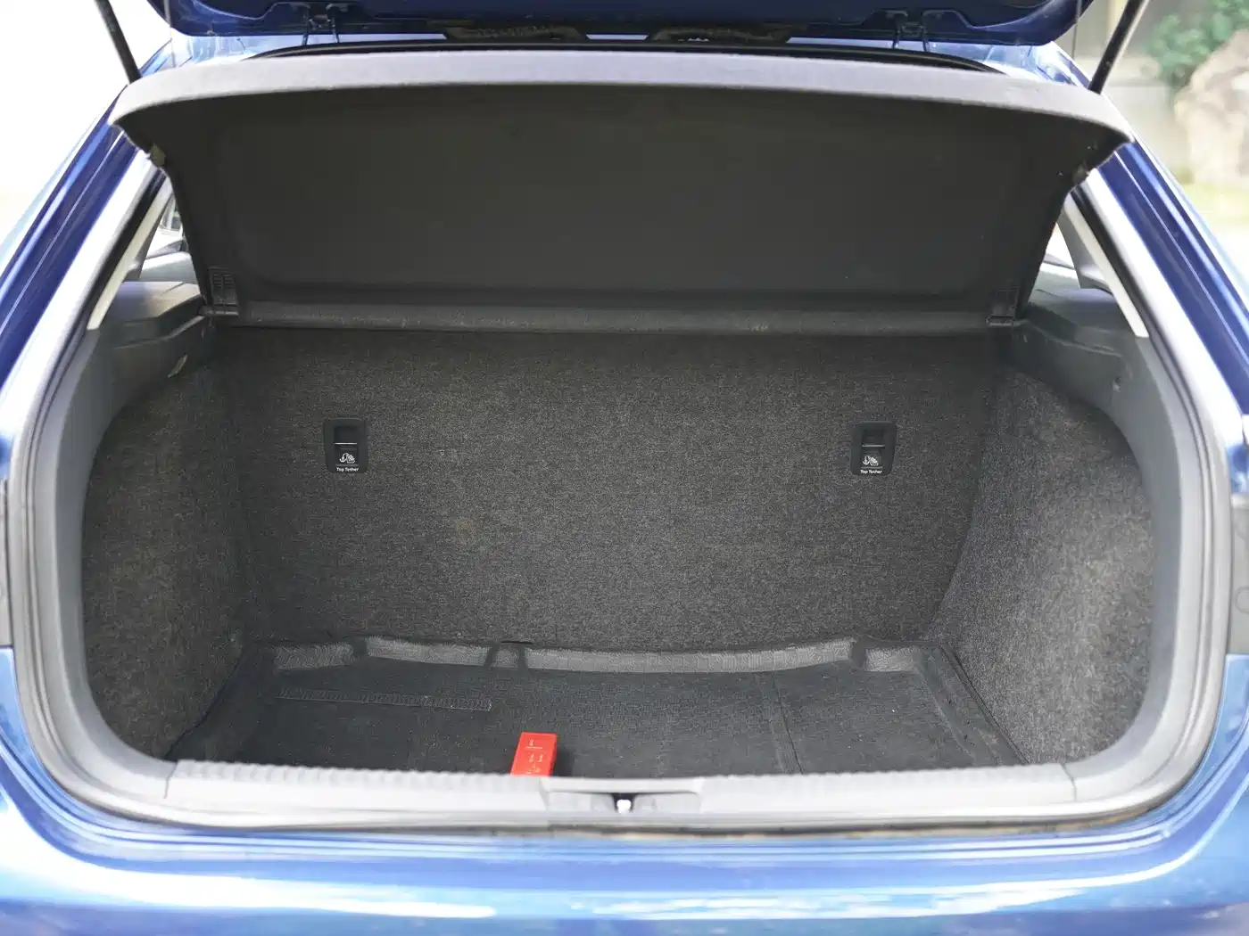 Volkswagen Lavida Tour 2013 1.6L Automatic Trend Style фото 10