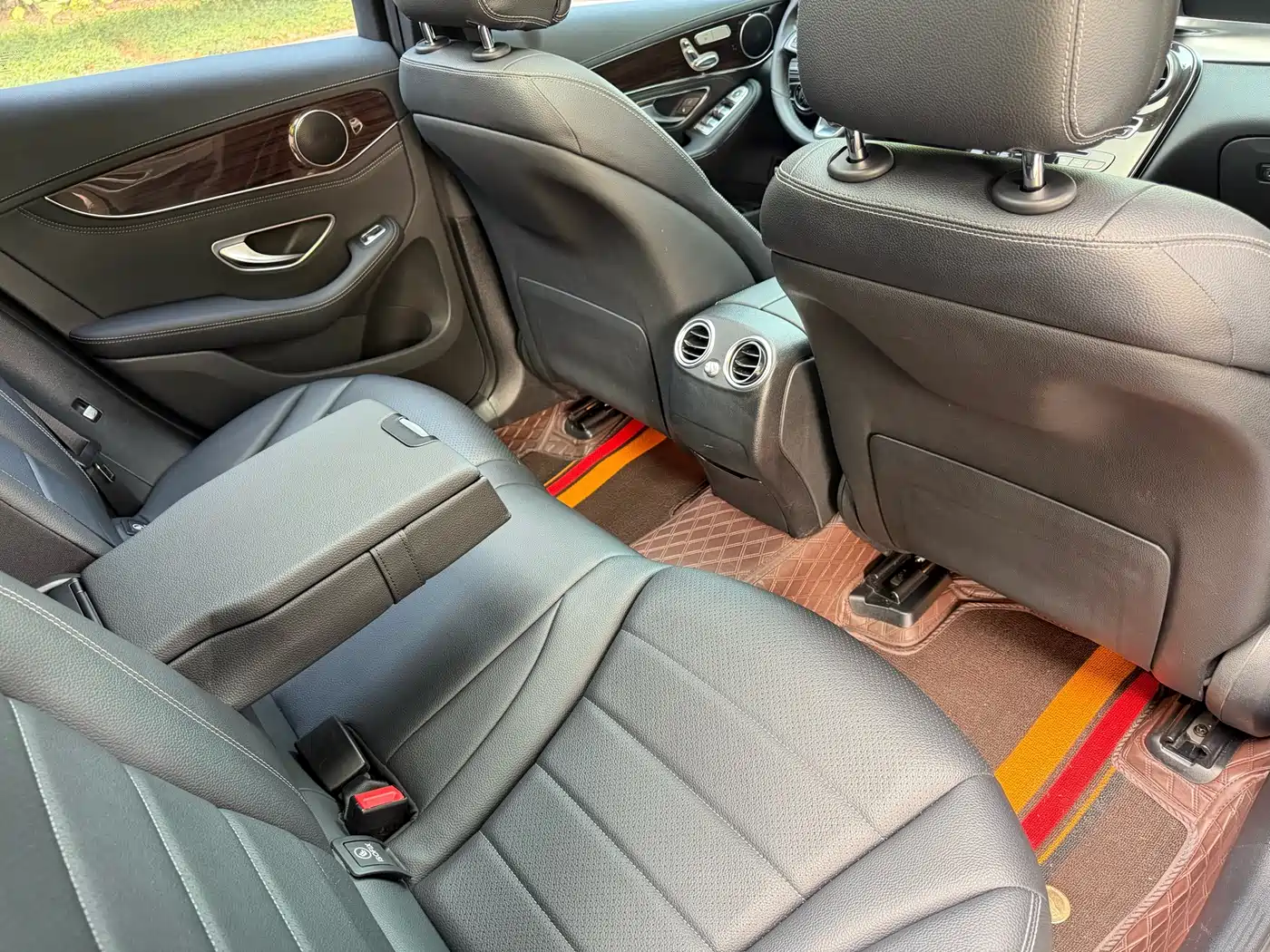 Mercedes-Benz GLC 2017 GLC 260 4MATIC Dynamic фото 26