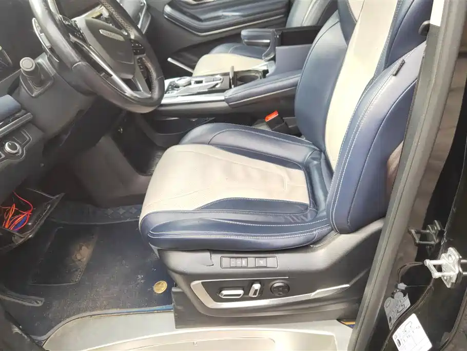 SAIC Maxus Maxus G20 2021 PLUS 2.0T Gasoline Automatic Intelligent Premium Edition фото 8