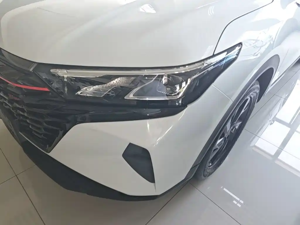Dongfeng Aeolus Dongfeng Fengshen AX7 2023 2023 Mach Edition 1.5T DCT DF31