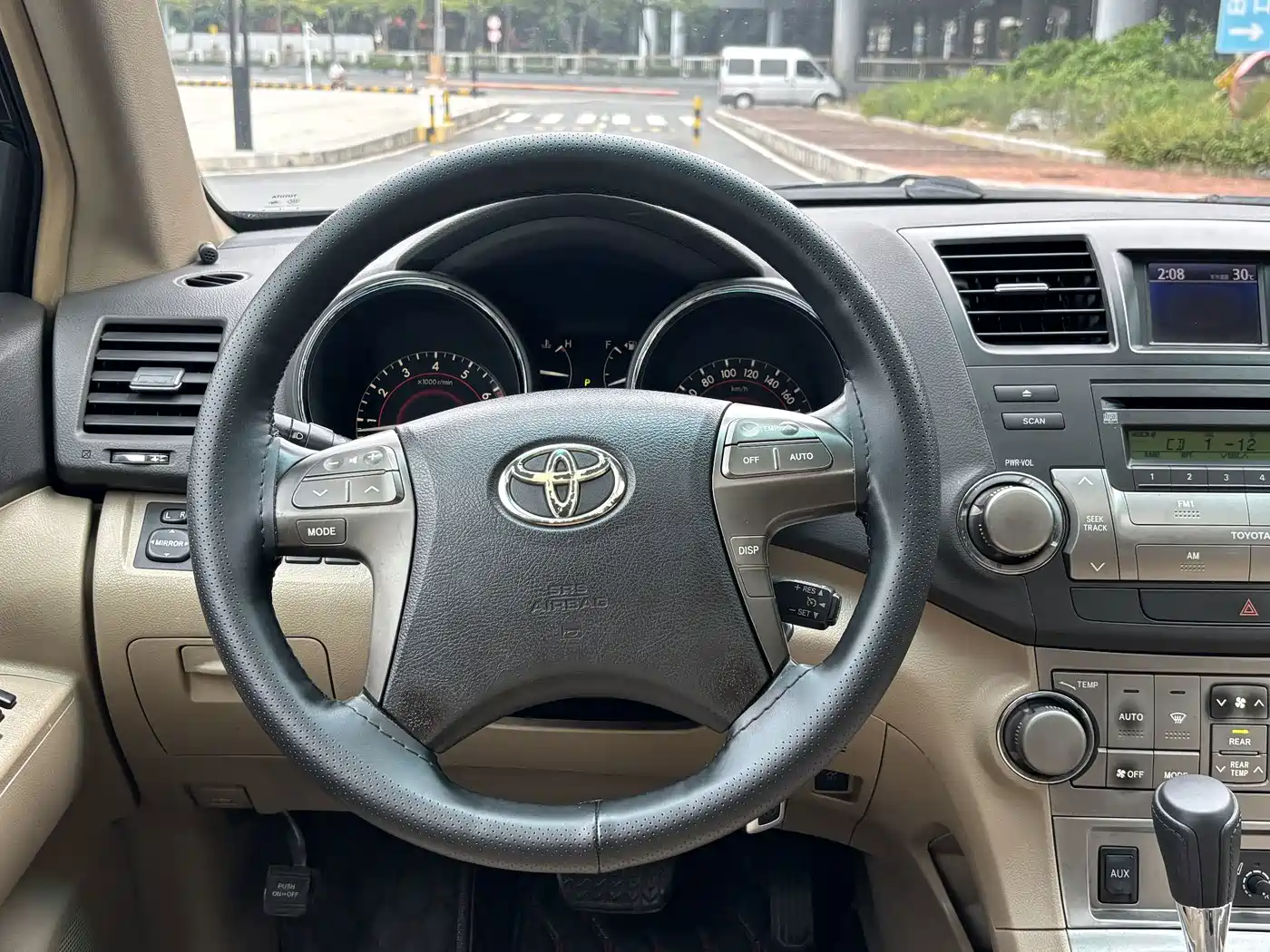 Toyota Highlander 2010 2009 2.7L 2WD 7-seater Luxury Edition