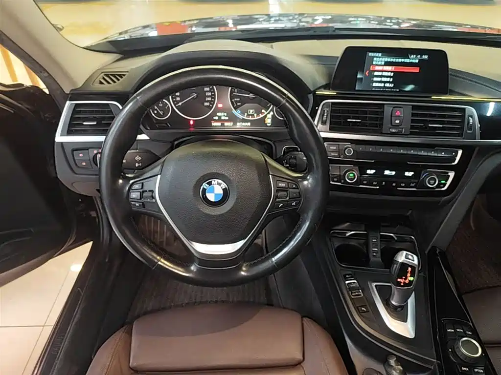 BMW 3 Series 2018 320Li Fashion Style фото 11