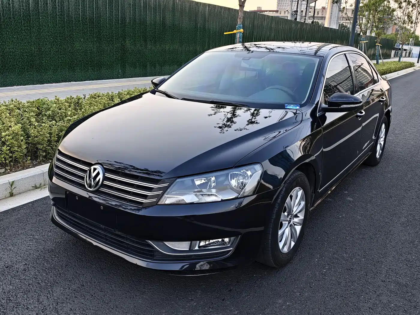 Volkswagen Passat 2013 1.8TSI DSG Zunrong