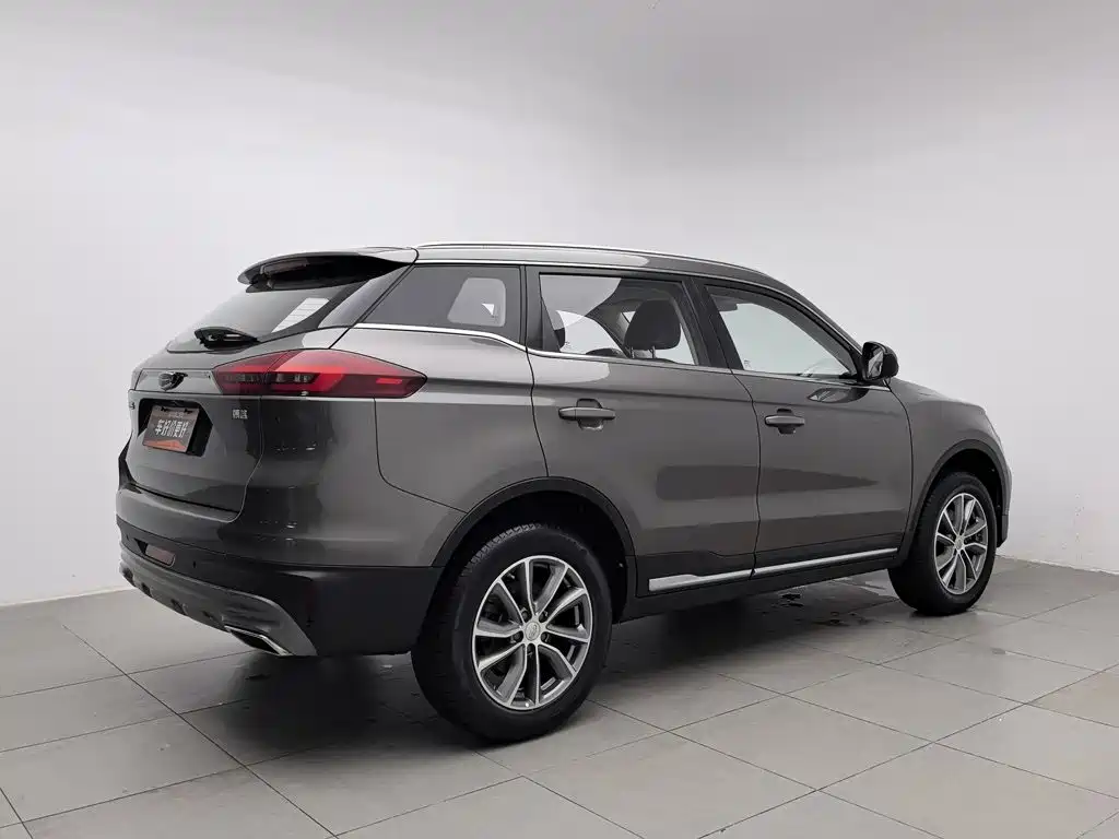 Photo 2 - Geely Boyue