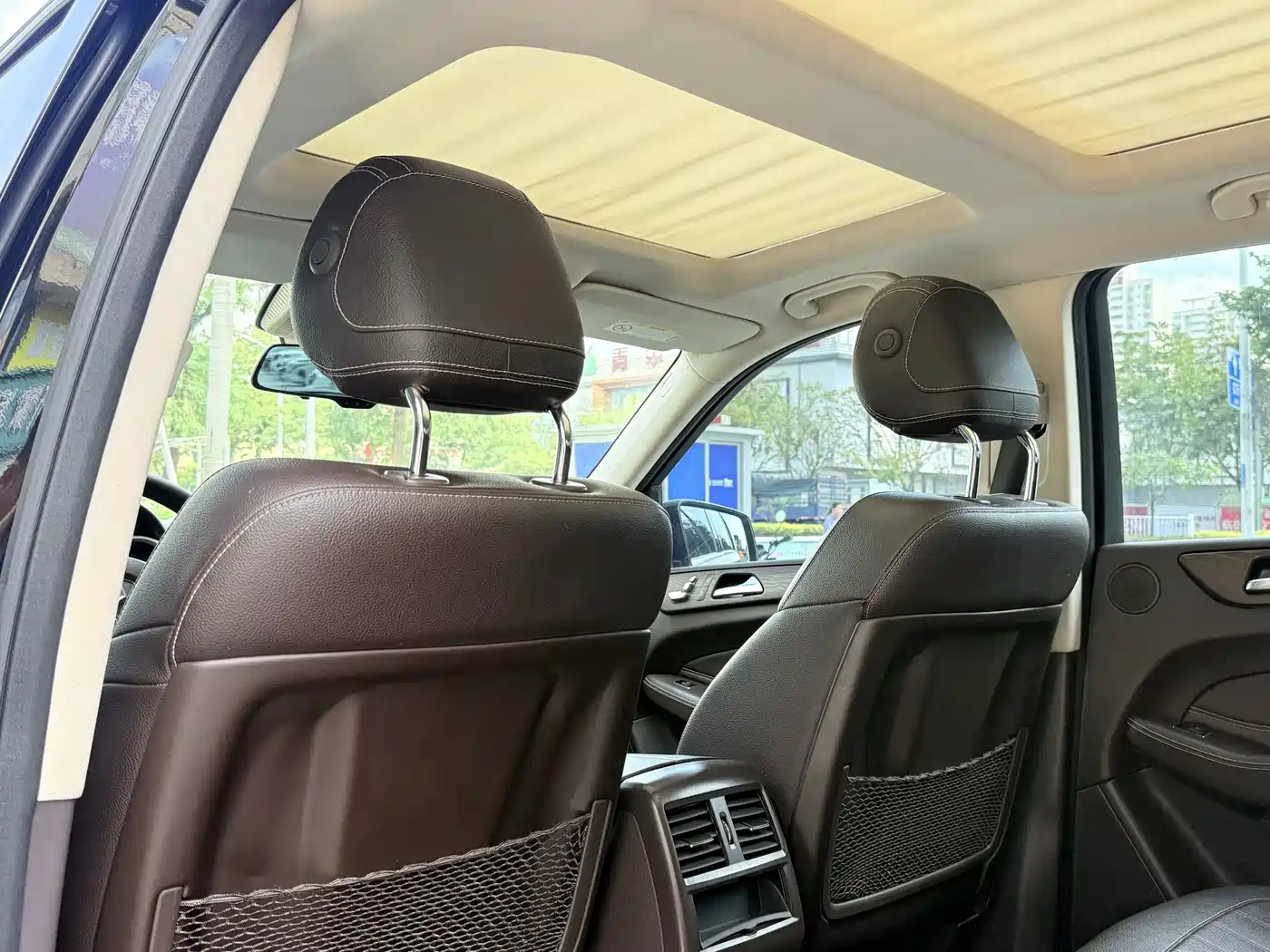 Mercedes-Benz GLE 2016 GLE 320 4MATIC Luxury фото 9