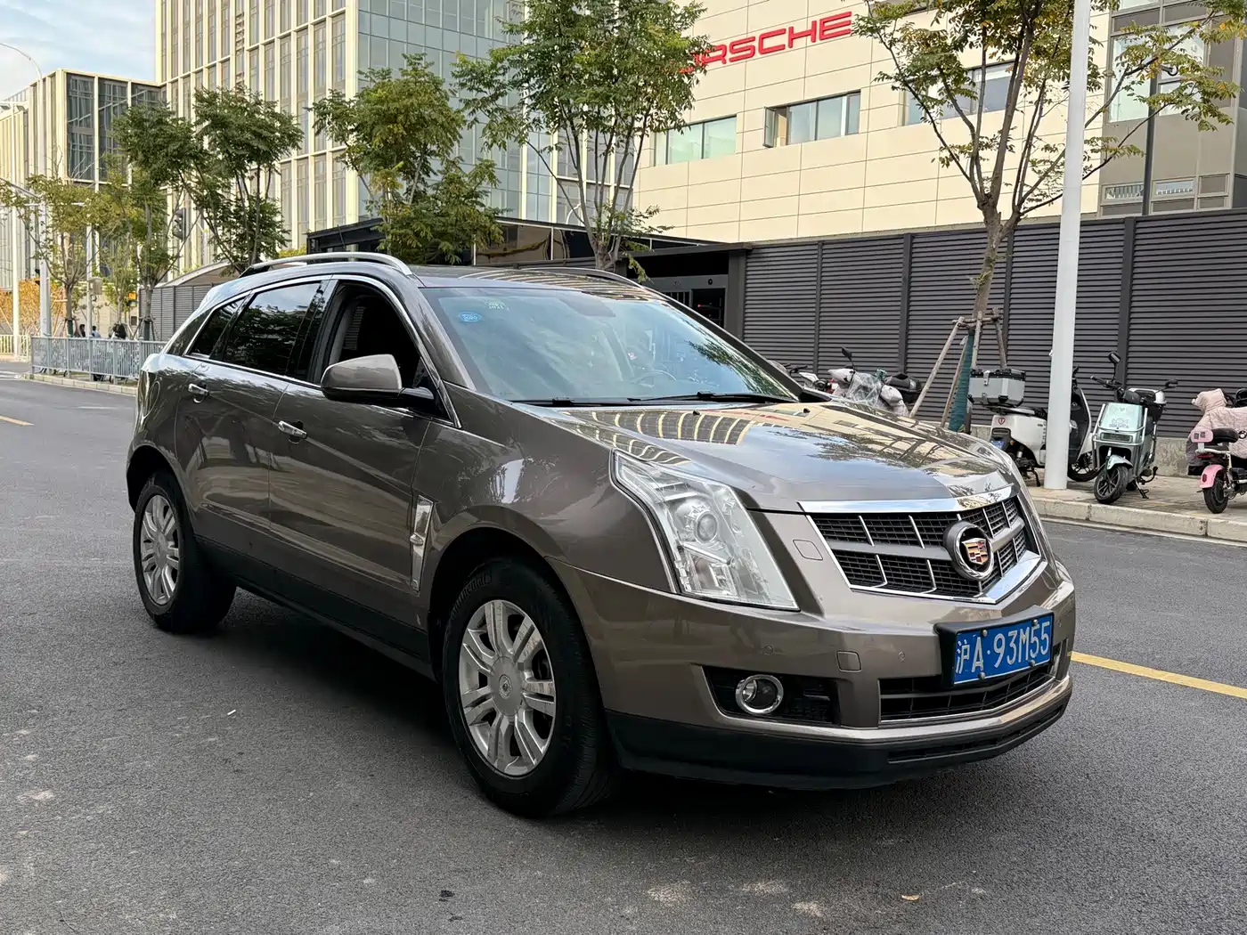 Cadillac SRX 2012 2012 3.0L Luxury Model