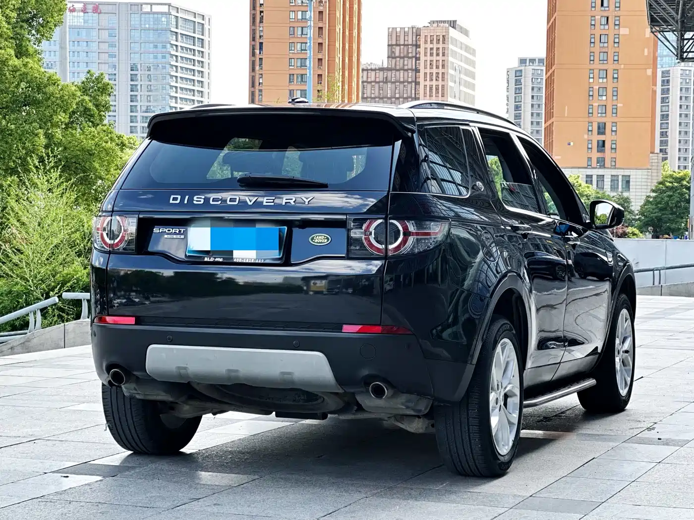 Land Rover Discovery Sport 2016 2.0T HSE фото 4
