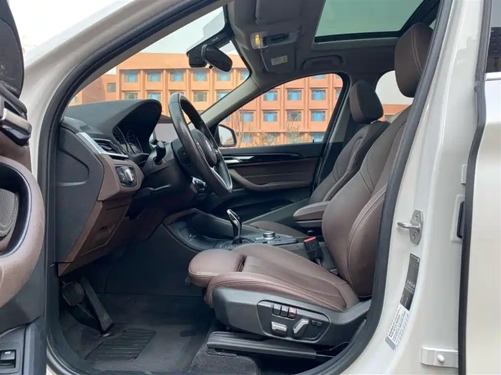 BMW X1 2021 Facelift sDrive25Li Leading фото 4
