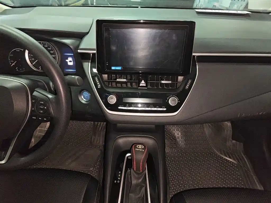 Toyota Corolla 2021 Hybrid 1.8L E-CVT Elite Edition фото 13