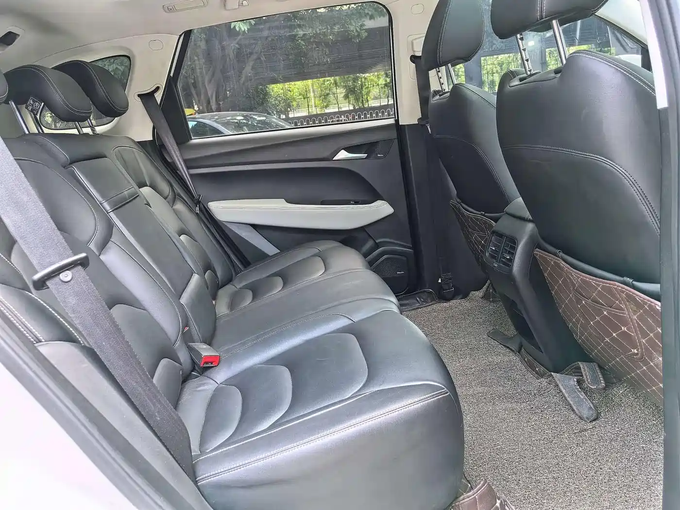Baojun 530 2018 2018 1.5T Manual Premium Model China V