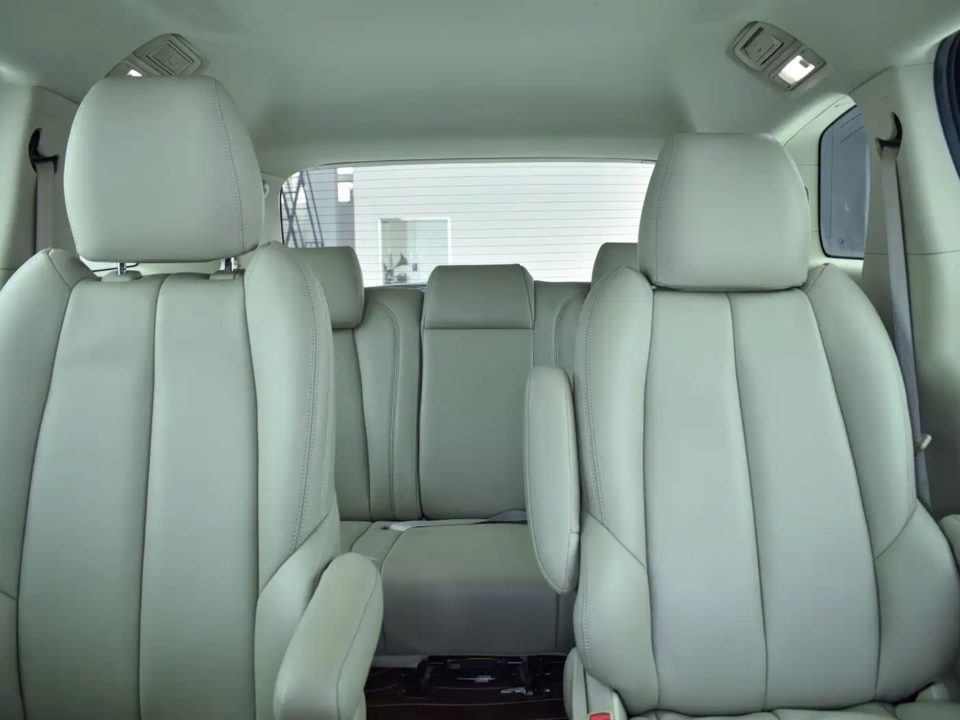 Buick GL8 2014 2.4L CT Luxury Business Comfort фото 11