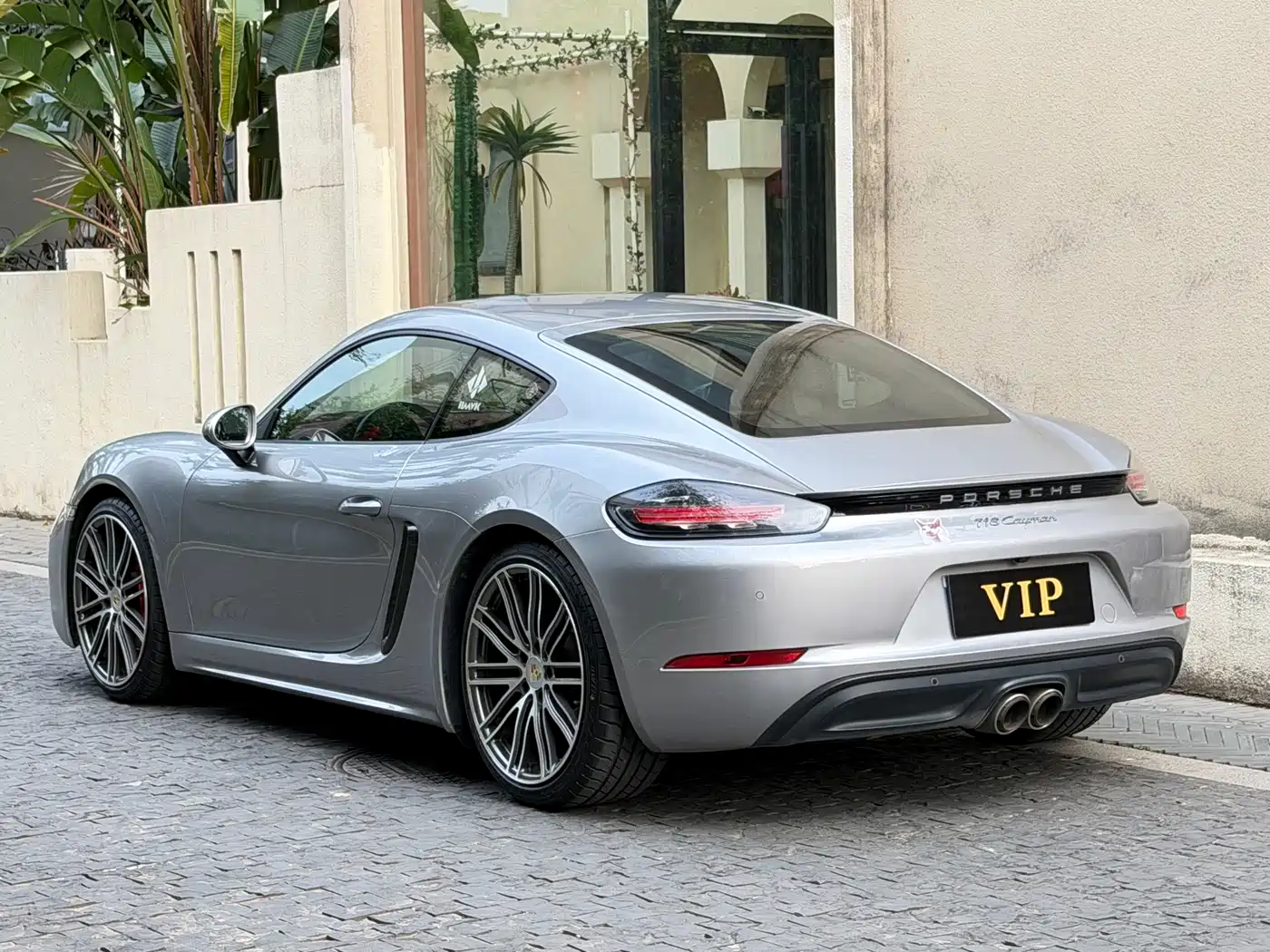 Porsche 718 2018 Cayman 2.0T фото 8