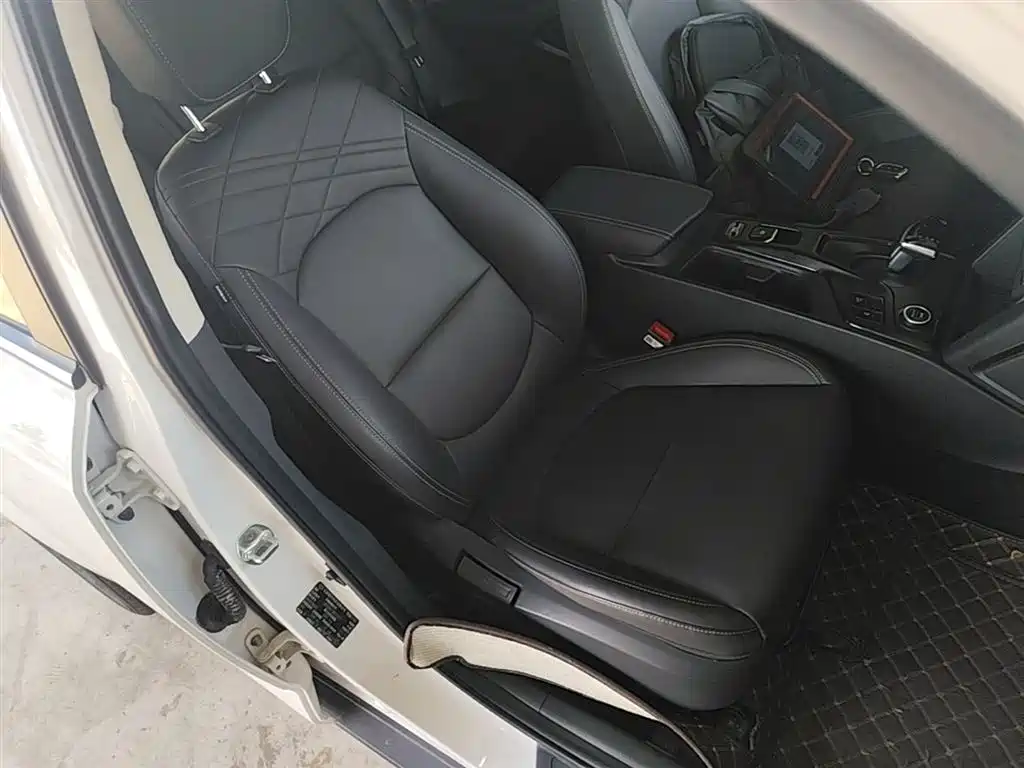 Hyundai Beijing Hyundai ix35 2021 2.0L Automatic 2WD GLS Leading Edition фото 25