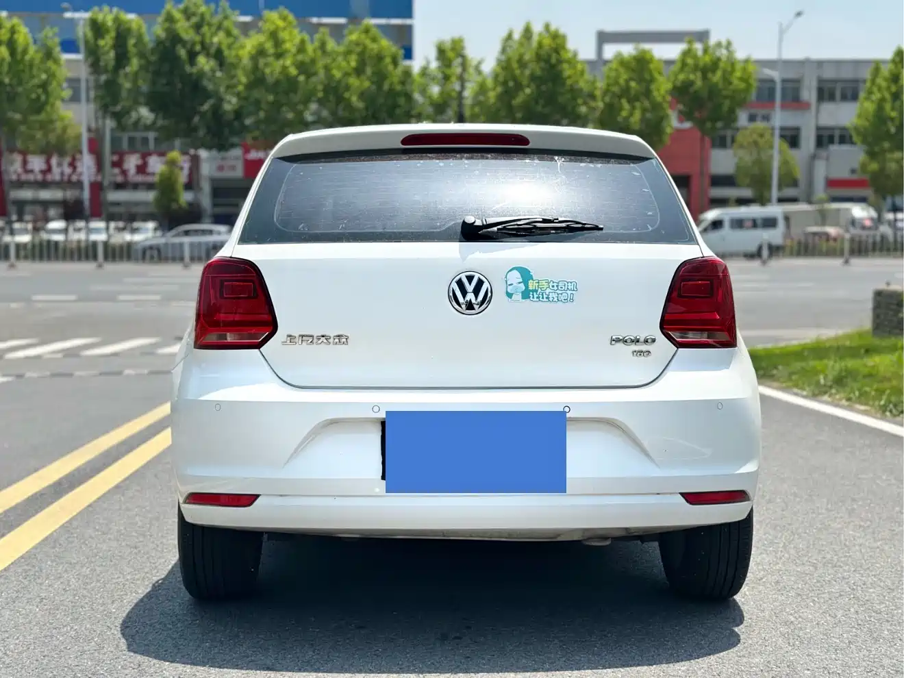 Volkswagen Polo 2016 1.6L Automatic Comfort фото 8