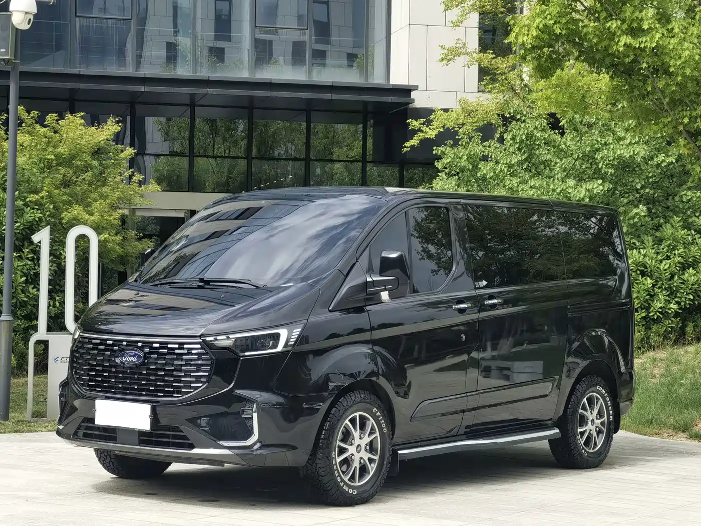 Ford Tourneo 2023 2023 Model 2.0T Auto Premium Edition