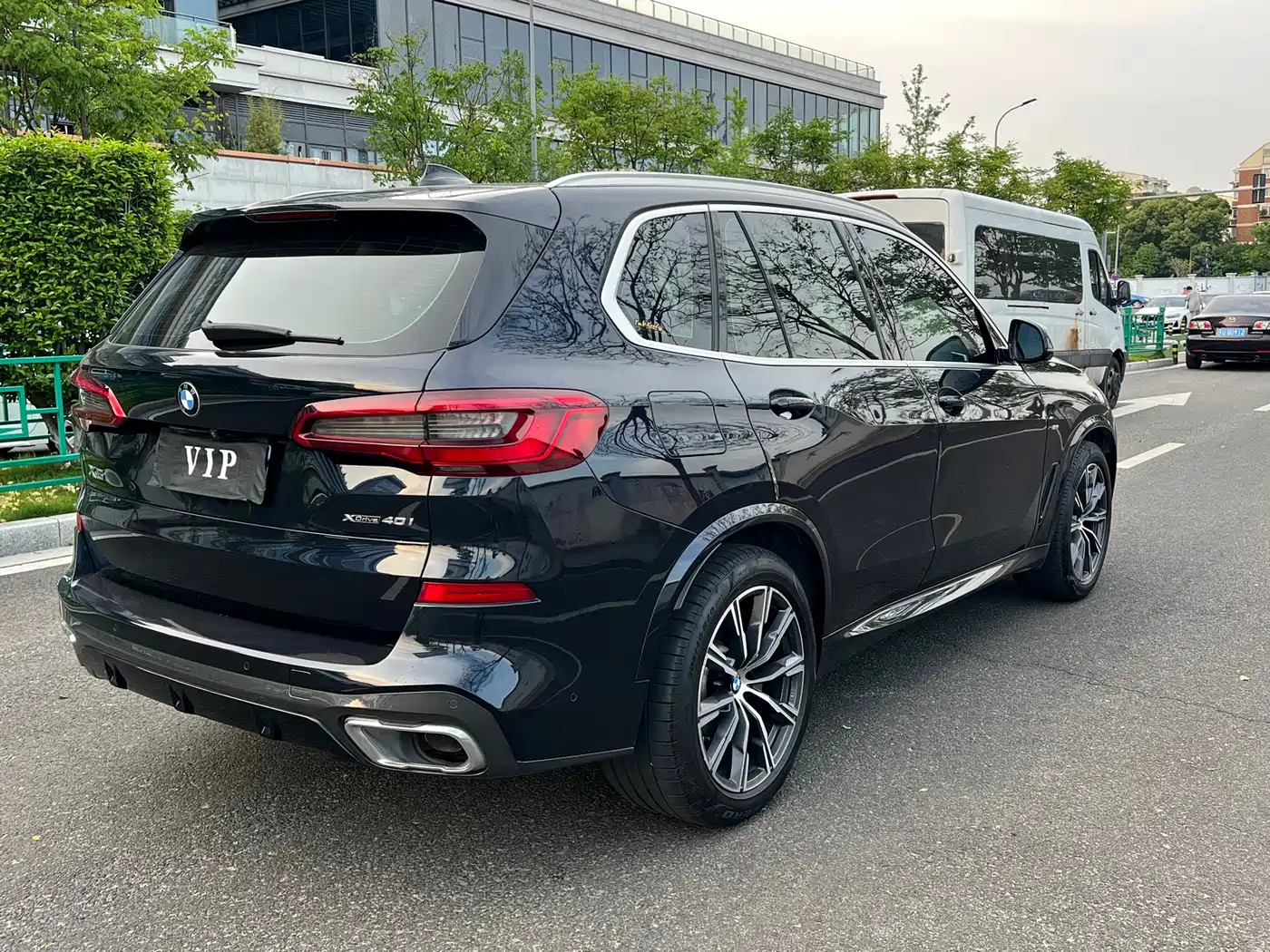 BMW X5 (Import) 2020 xDrive40i M Sport Package фото 16