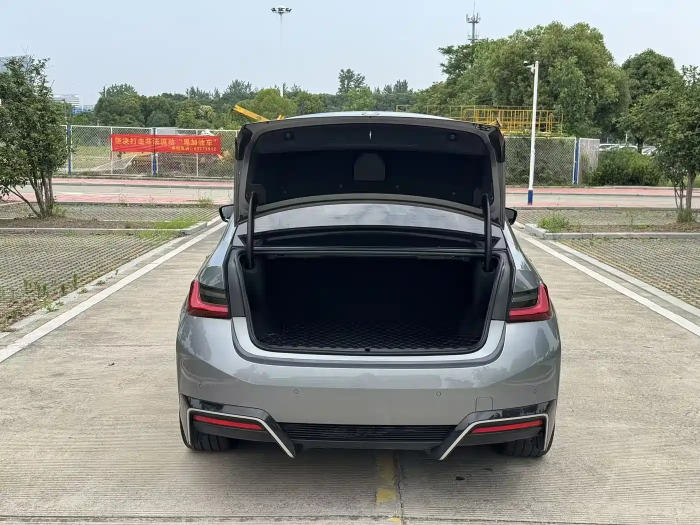 BMW i3 2022 eDrive 35 L фото 7