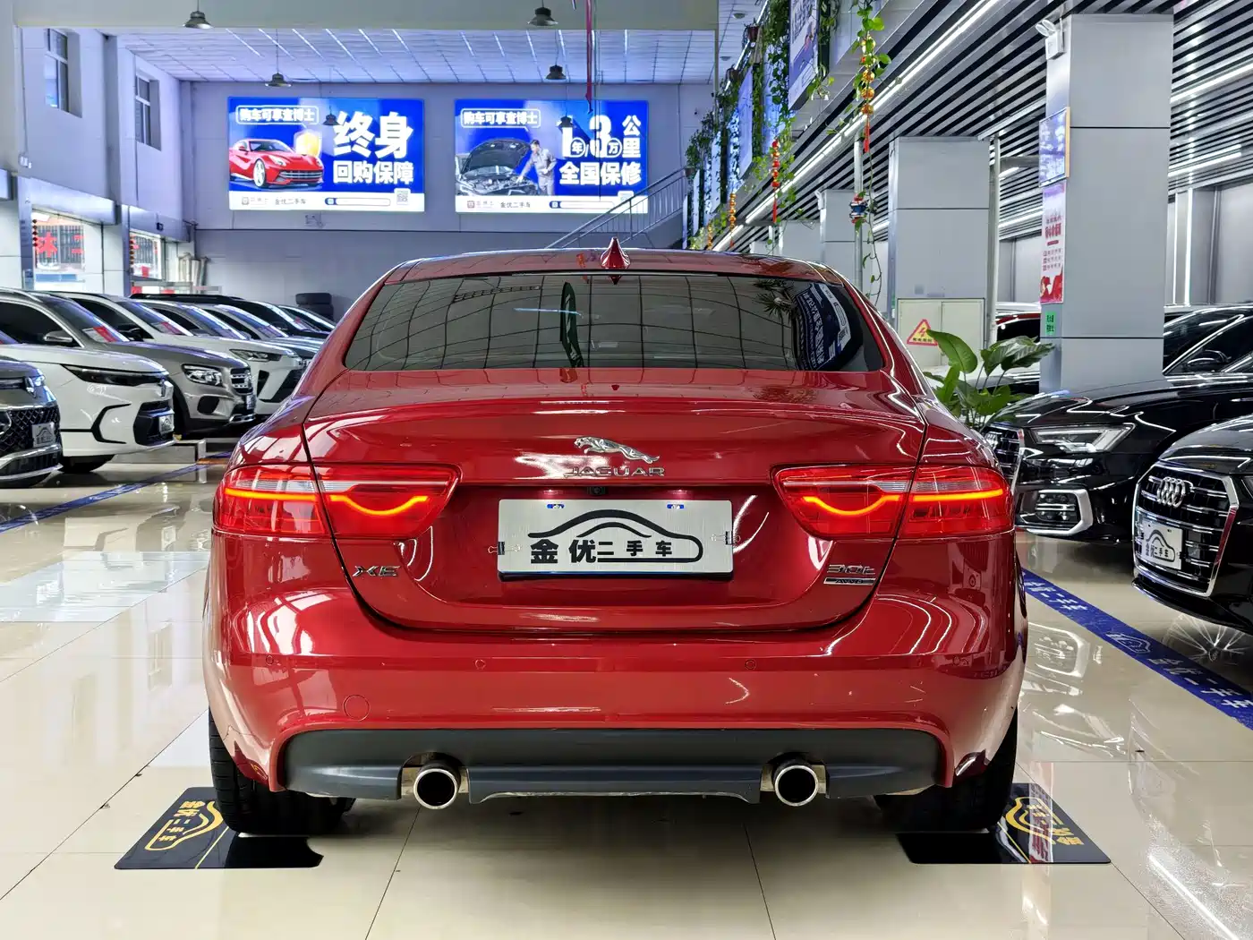 Jaguar XE 2018 2018 2.0T 300PS AWD R-Sport Edition