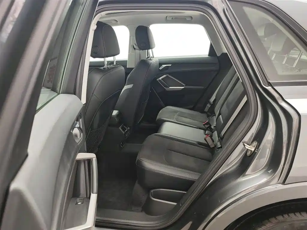 Audi Q3 2021 35 TFSI Progressive Sport фото 15