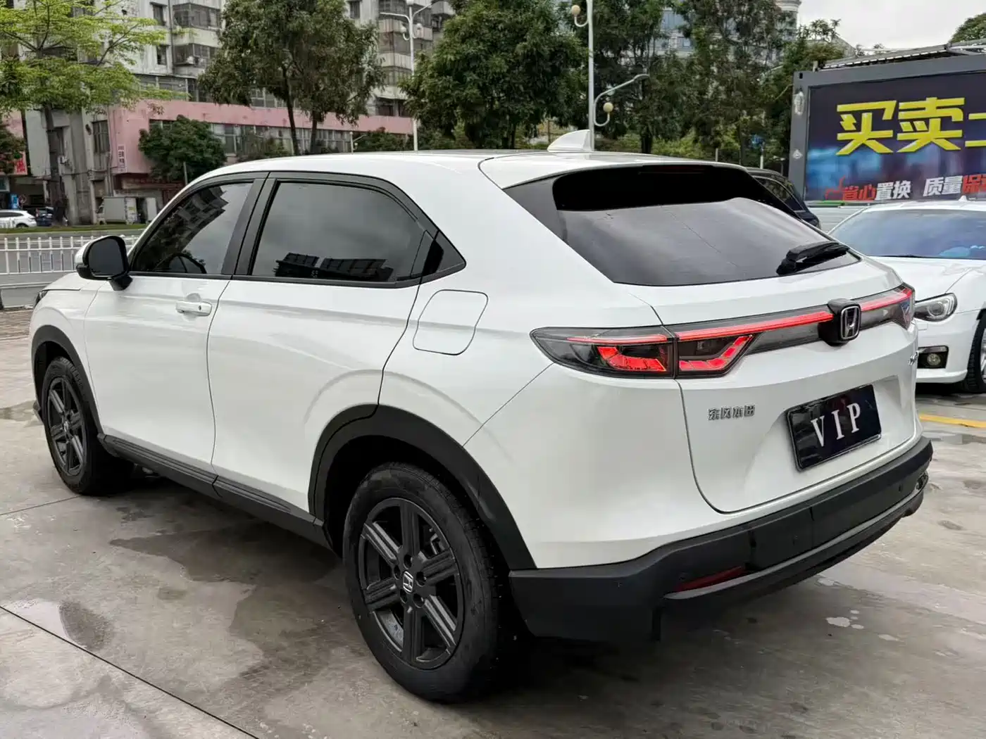 HONDA XR-V