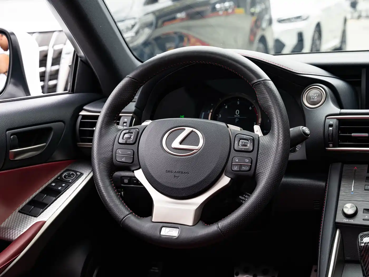 Lexus IS 2017 300 F SPORT фото 14
