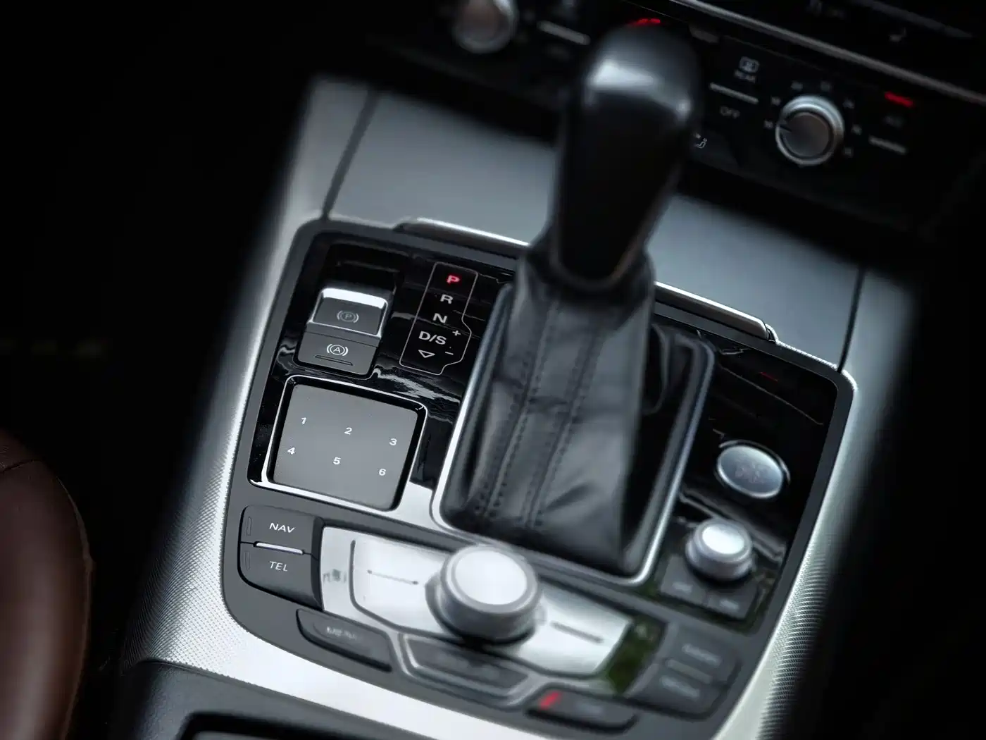Audi A6L 2018 30th Anniversary 35 TFSI Fashion фото 17
