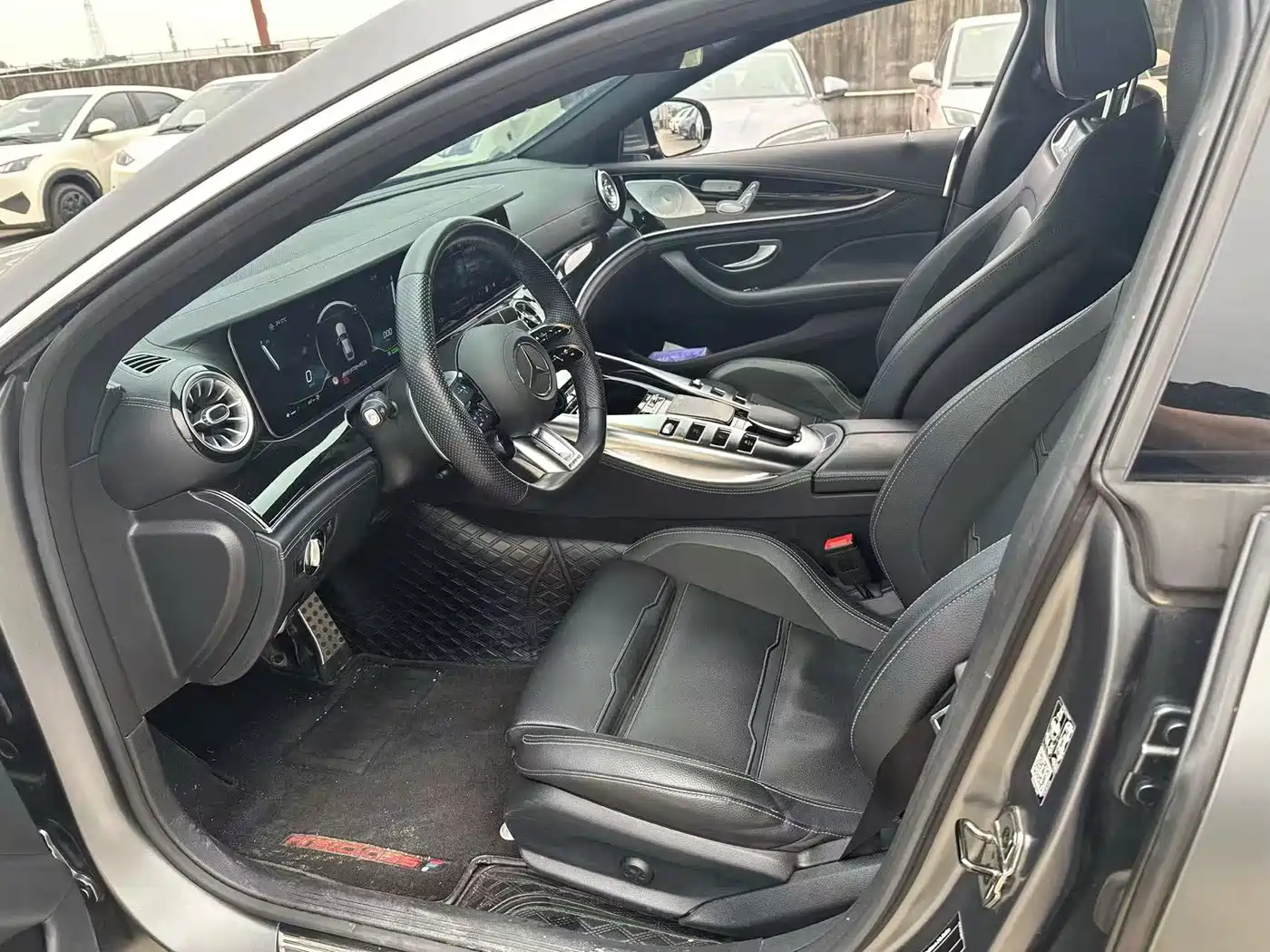 Mercedes-Benz AMG GT 2023 AMG GT 50 4MATIC+ 4-Door Coupe фото 3
