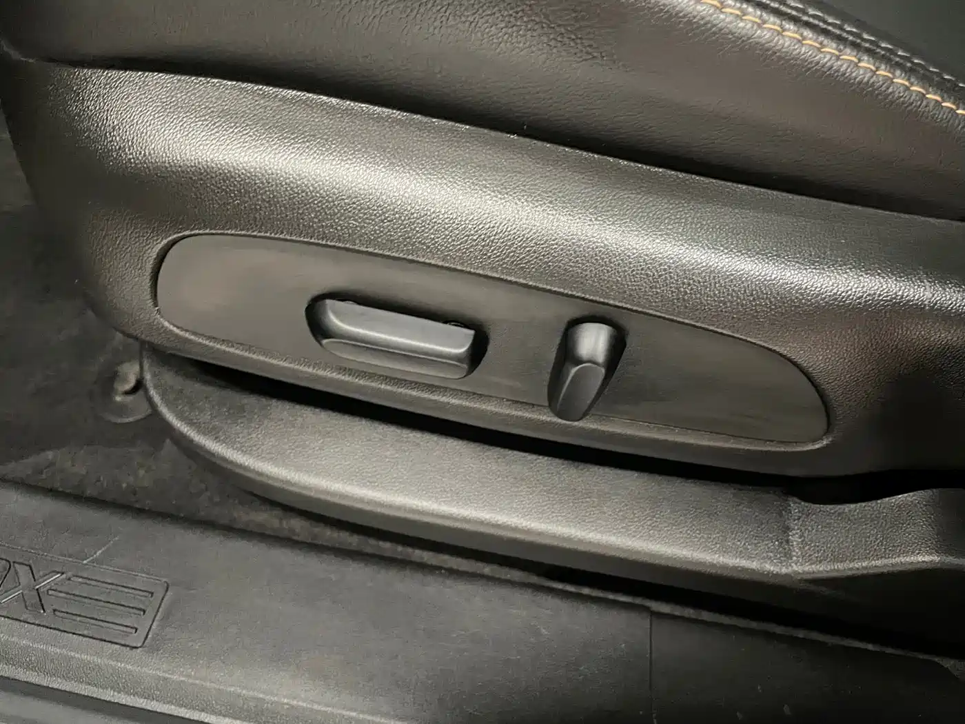 CHEVROLET EXPLORER