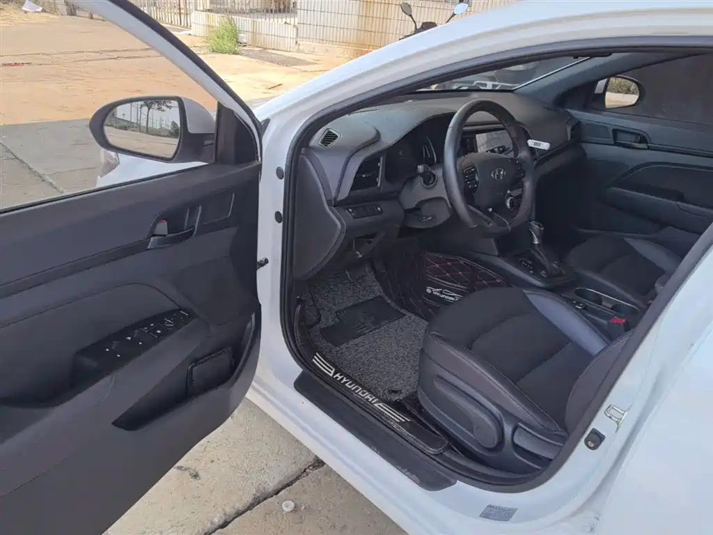 Hyundai Elantra 2019 1.4T Dual-clutch XuanDong·Vitality Type фото 16
