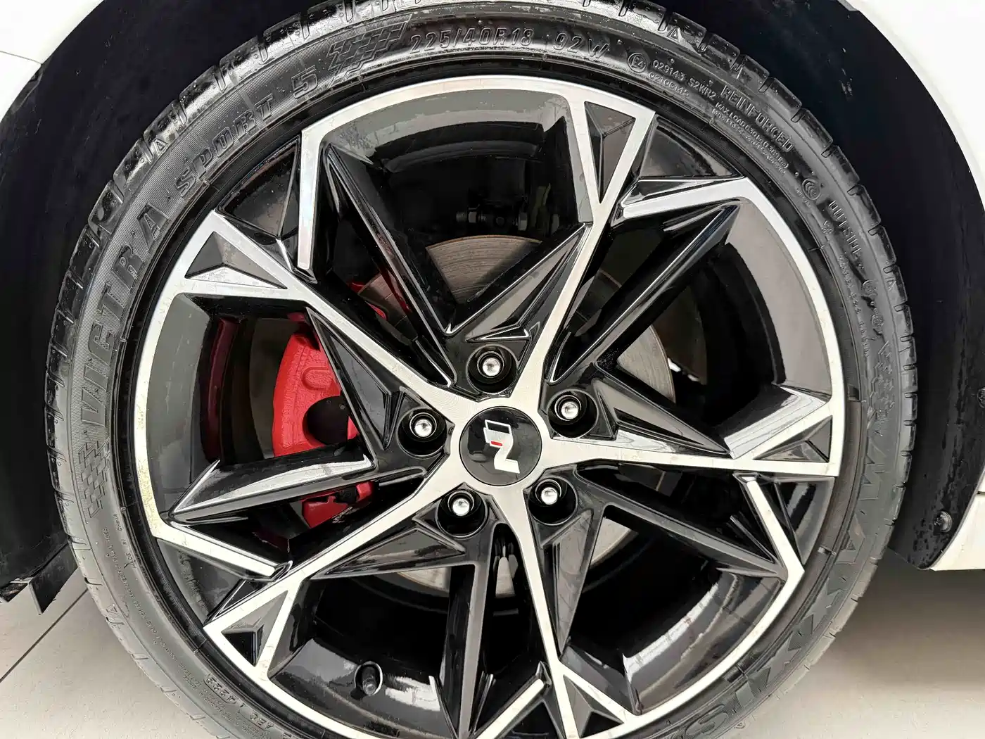 Hyundai Fista 2023 270T N Line DLX Luxury Edition фото 14