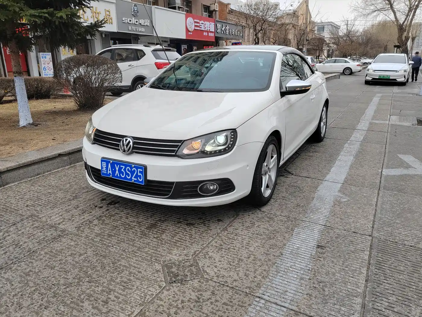 Volkswagen Eos 2011 Model 2.0TSI фото 2