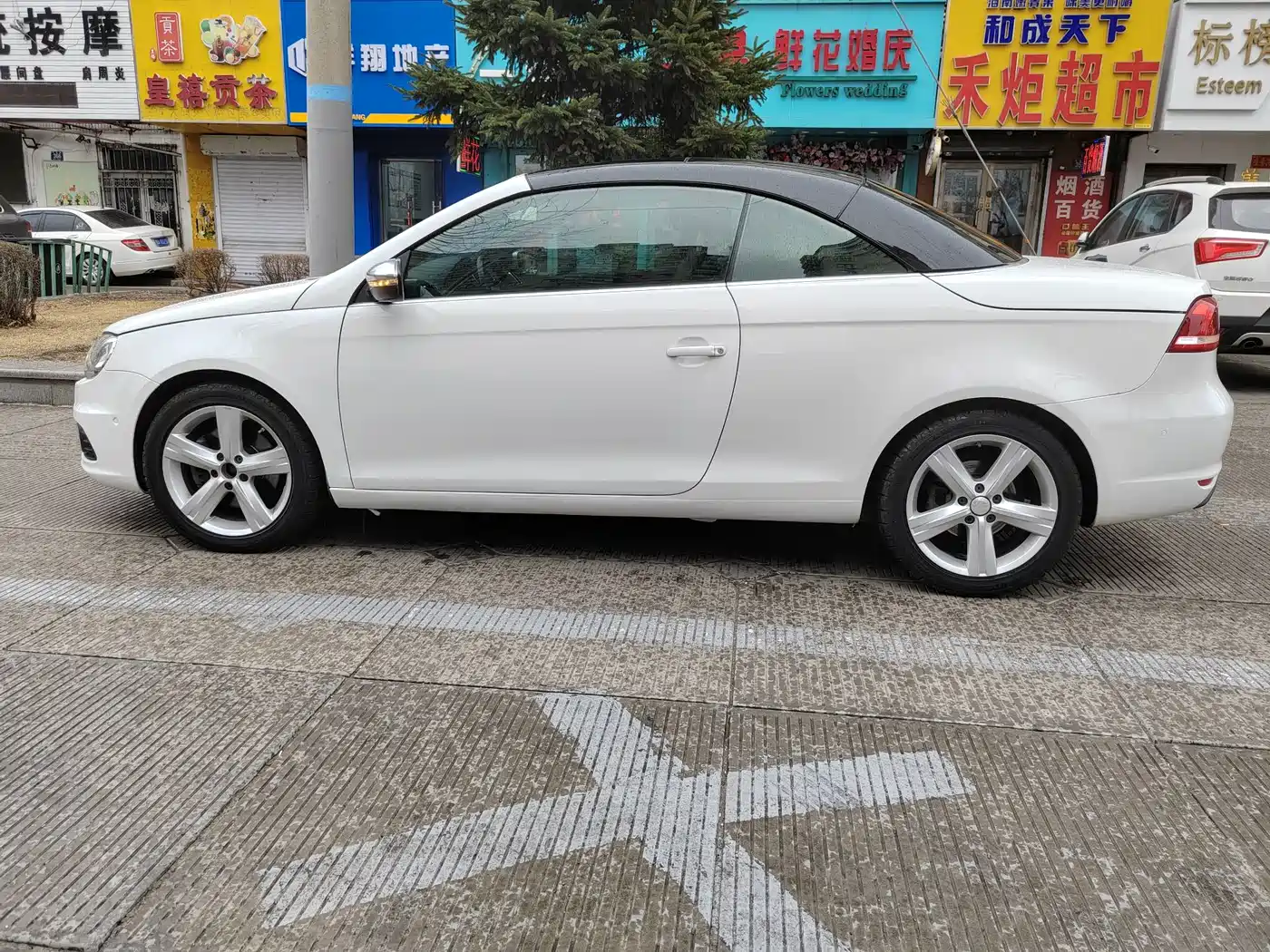 Volkswagen Eos 2011 Model 2.0TSI фото 8