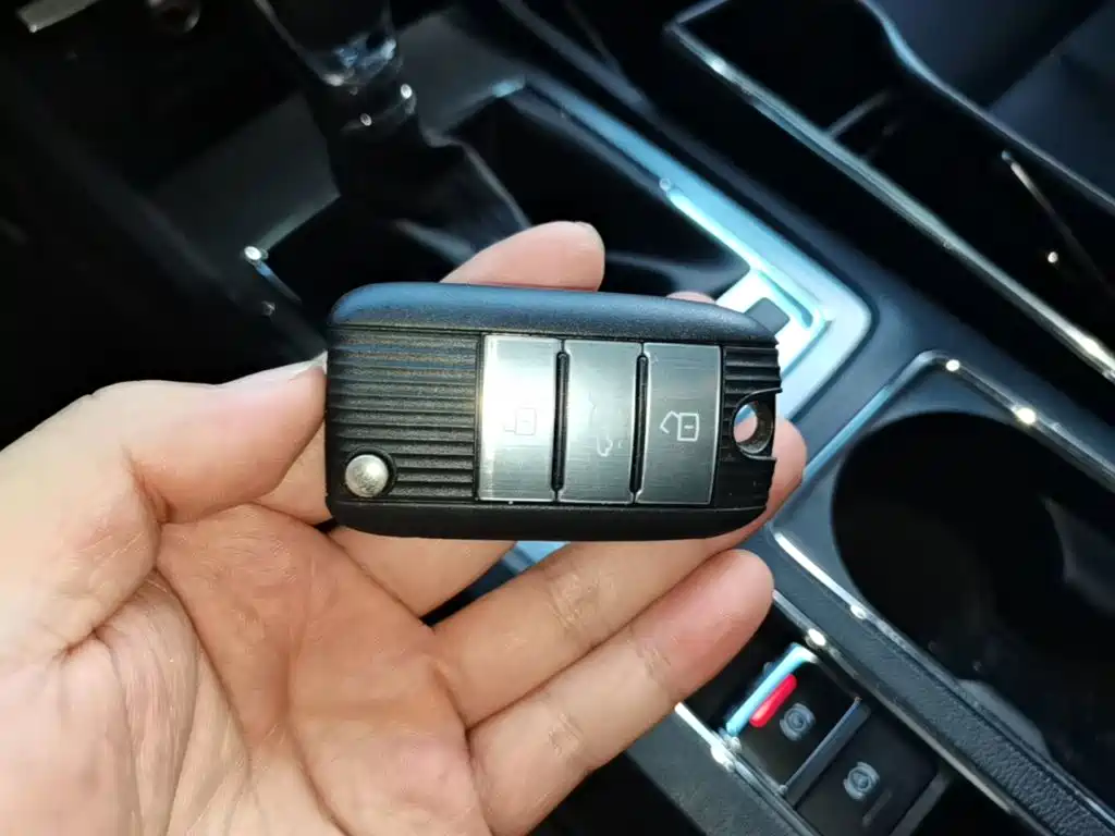 Roewe i6 2019 2019 PLUS 1.6L CVT 4G Connected Flagship Great Edition