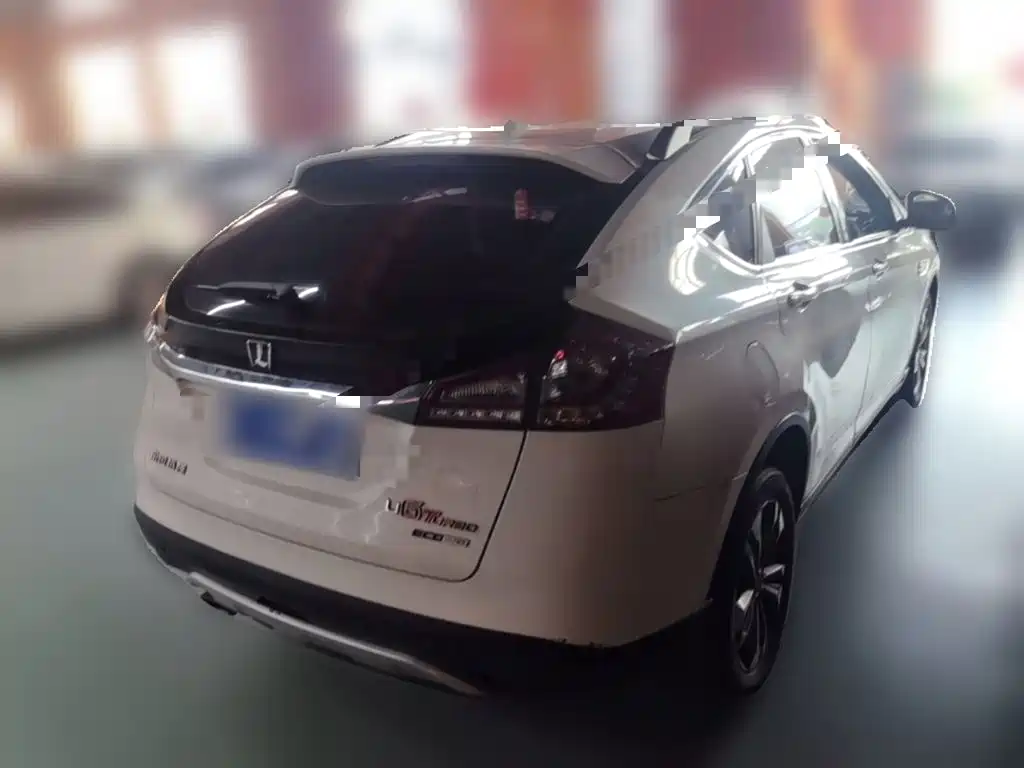 Luxgen U6 SUV 2015 2015 1.8T Fashion Edition