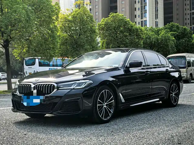 BMW 5 Series 2022
