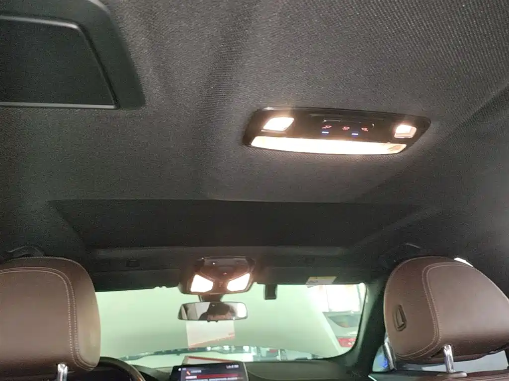 BMW 5 Series 2018 525Li M Sport Package фото 18