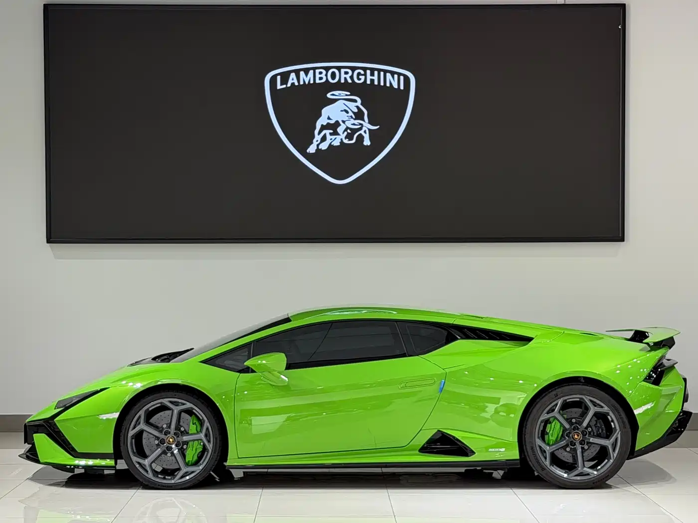 LAMBORGHINI HURACÁN
